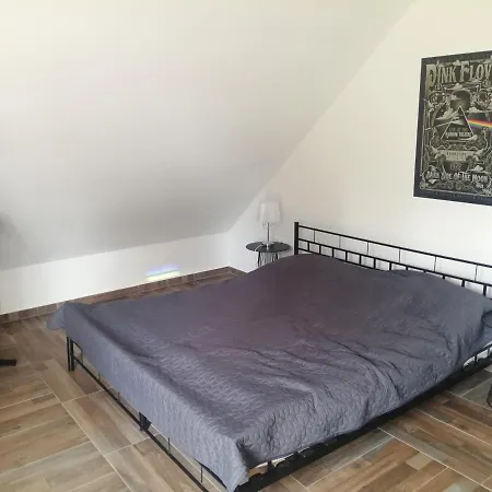 Ari Pensionat Révfülöp