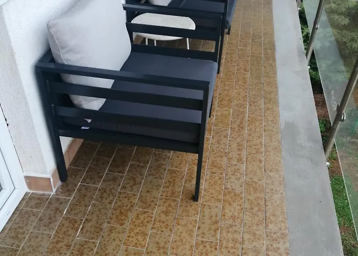 Casa de hóspedes Ari 3*